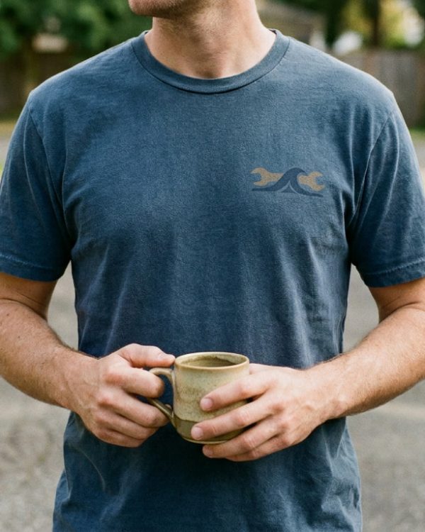 Flip-Flop Mechanic Tee